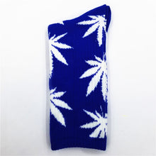 Load image into Gallery viewer, Cotton Marijuana Leaf long Crew Sock